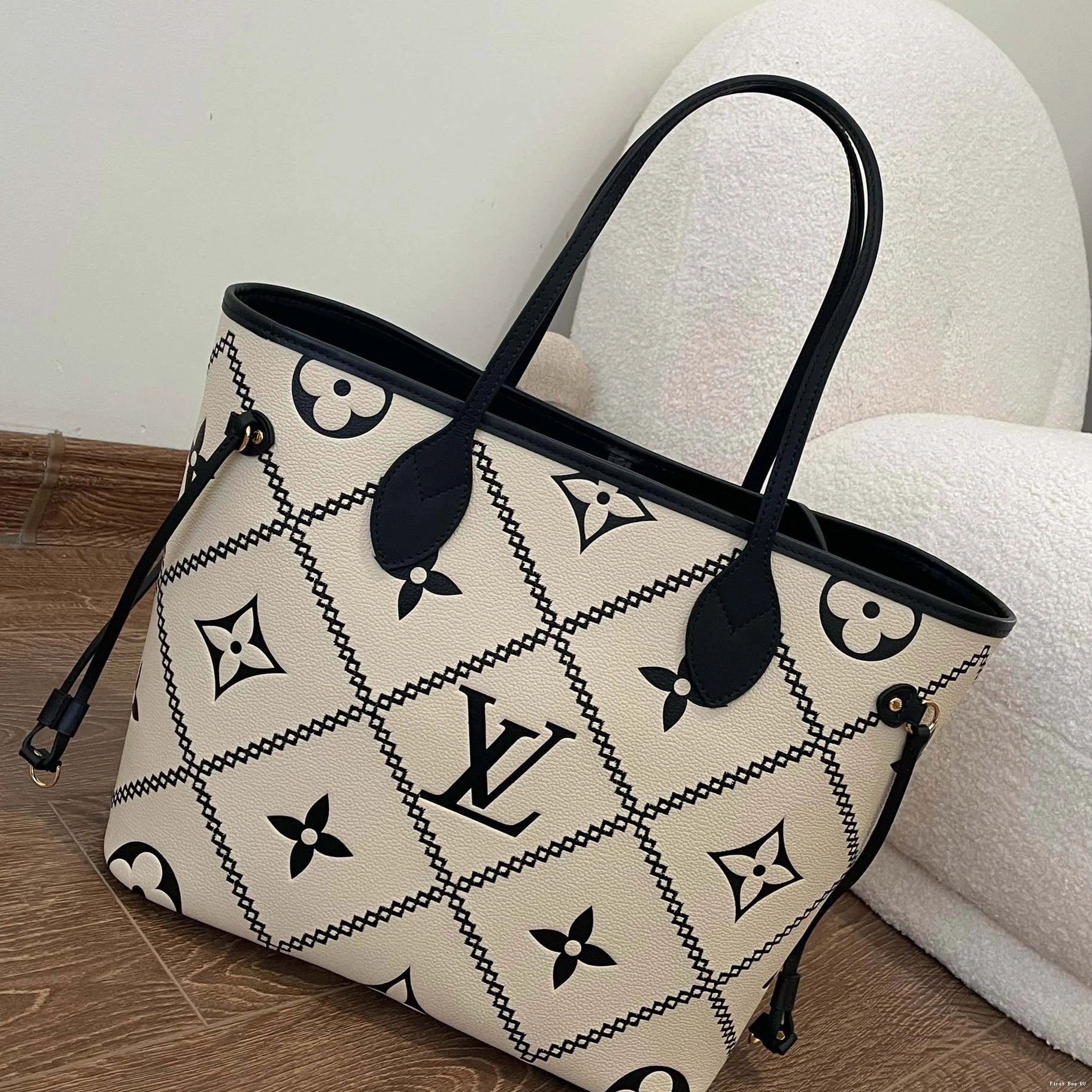 First bags ru LOUIS VUITTON MM NEVERFULL 0819